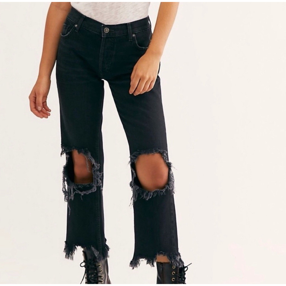 We the Free People Maggie Washed Black Distressed Raw Hem Mid Rise Crop Jeans 27